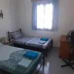παραθαλάσσιο με θέα τον κόλπο βάρης Apartman *