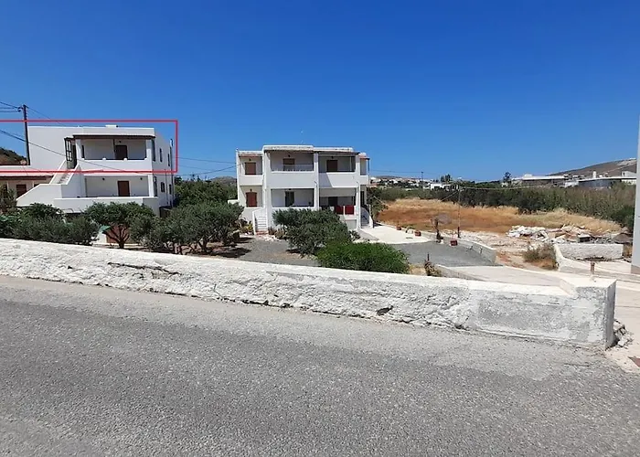 παραθαλάσσιο με θέα τον κόλπο βάρης Apartment Vari (Syros)
