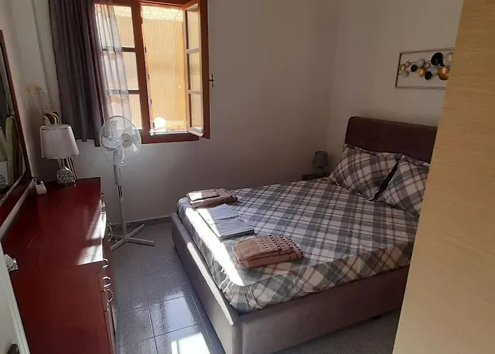 Apartment παραθαλάσσιο με θέα τον κόλπο βάρης